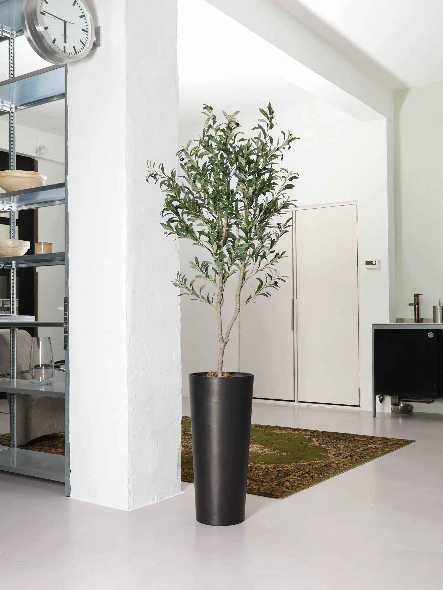 Levensechte Kunstolijfboom Toscane 155cm met realistische olijven