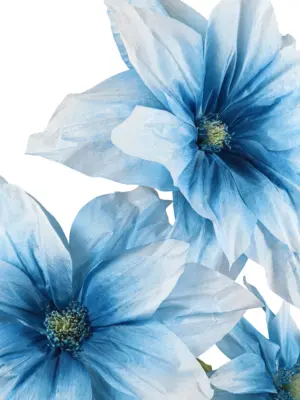 Extra grote kunst Clematis blauw 175 cm met drie stervormige textiel bloemen voor etalages en evenementen.