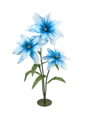 Extra grote kunst Clematis blauw 175 cm met drie stervormige textiel bloemen voor etalages en evenementen.