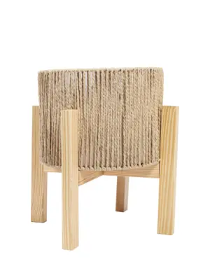 Handgevlochten touwmand met houten standaard – 28,5 cm diameter – Kunstpalm.nl